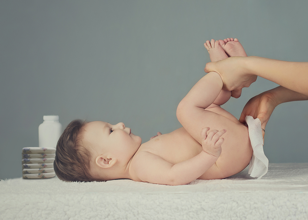 Tips on how to change diapers